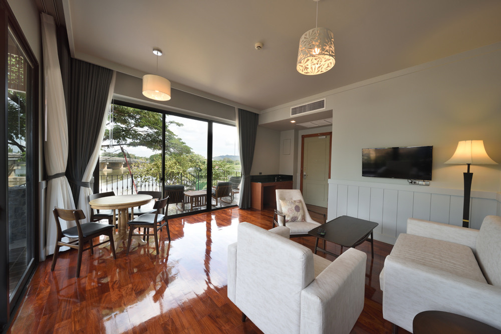 ห้องพักดีลักซ์ : ปลากาญจน์ รีสอร์ท ที่พักกาญจนบุรี