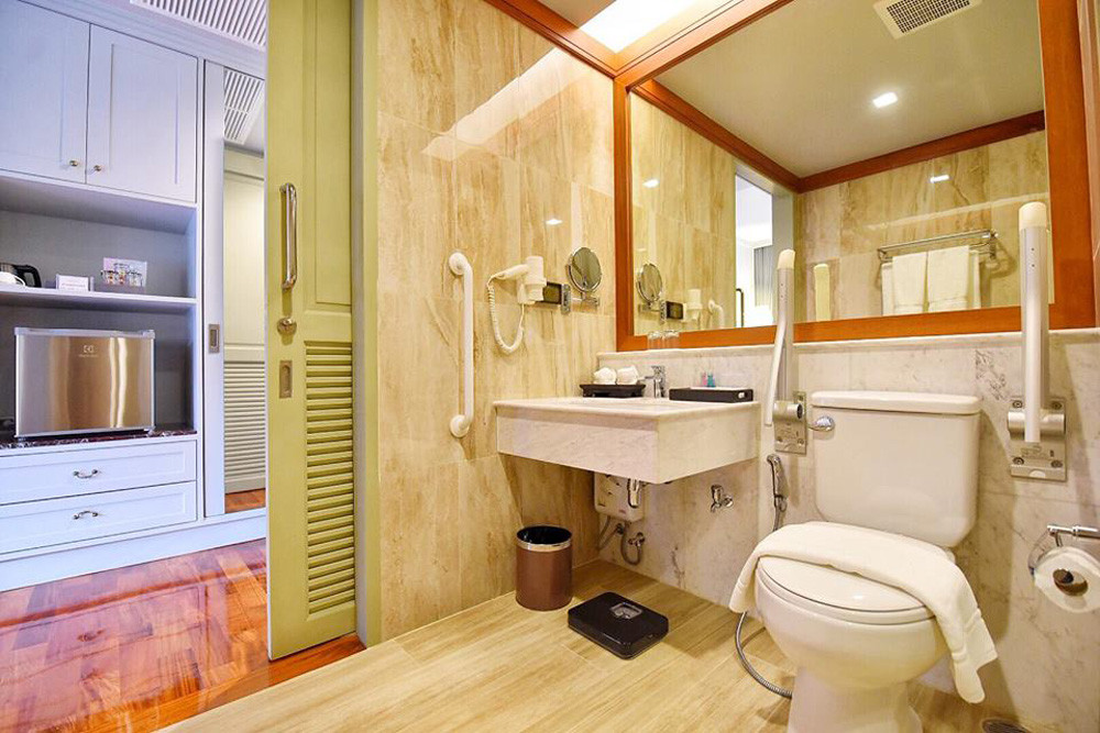 ห้องพักแบบซูพีเรีย : ปลากาญจน์ รีสอร์ท ที่พักกาญจนบุรี