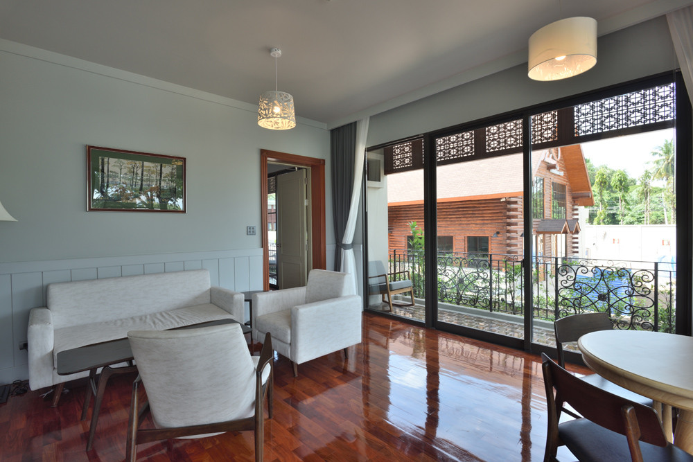 ห้องพักดีลักซ์ : ปลากาญจน์ รีสอร์ท ที่พักกาญจนบุรี