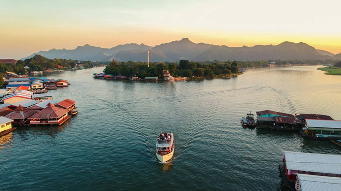 47684298_2168938763433720_63587261400219